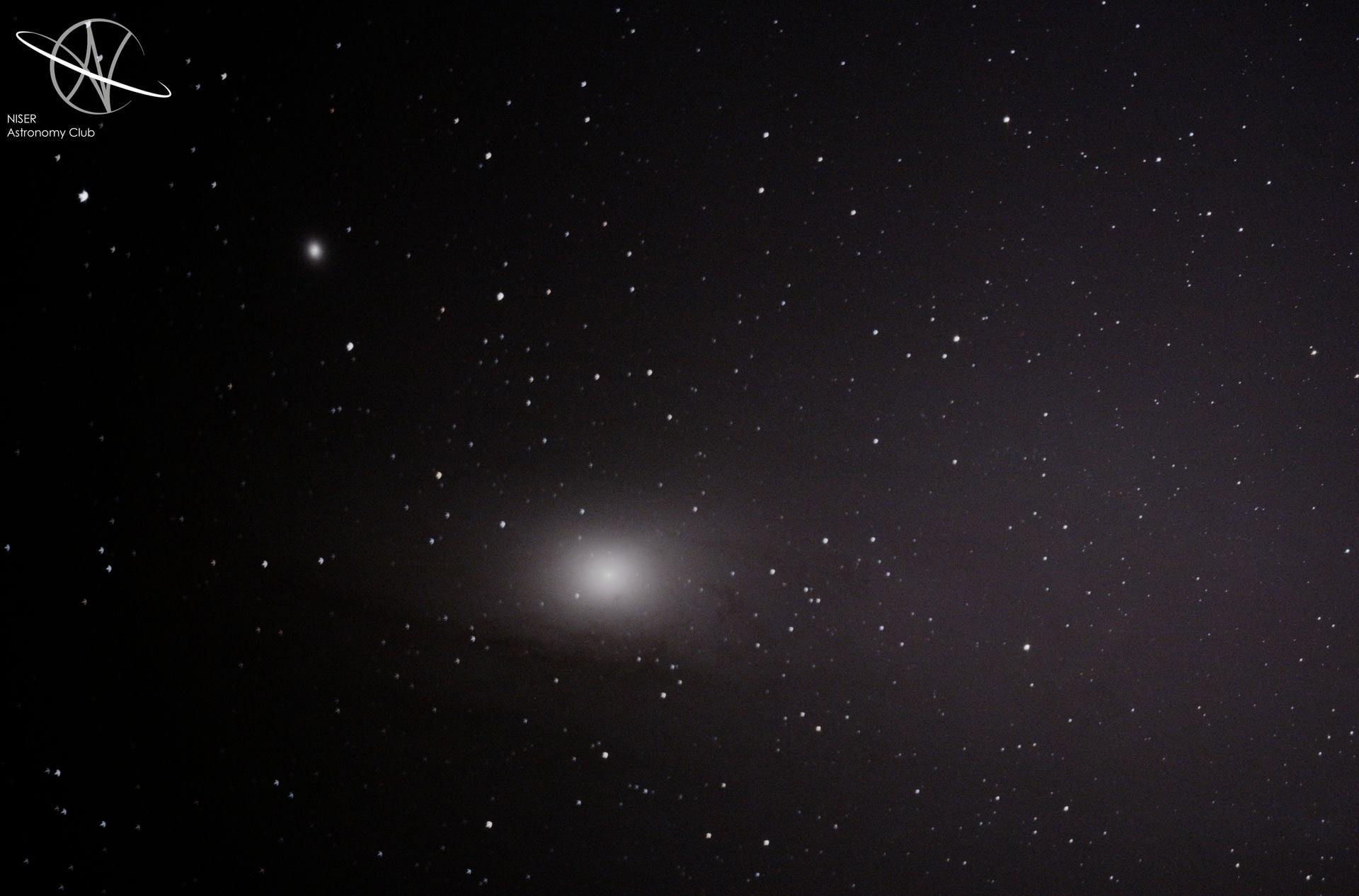 Messier 31 (Andromeda Galaxy)